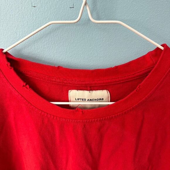 Red Heartless Tee - Picture 3 of 4